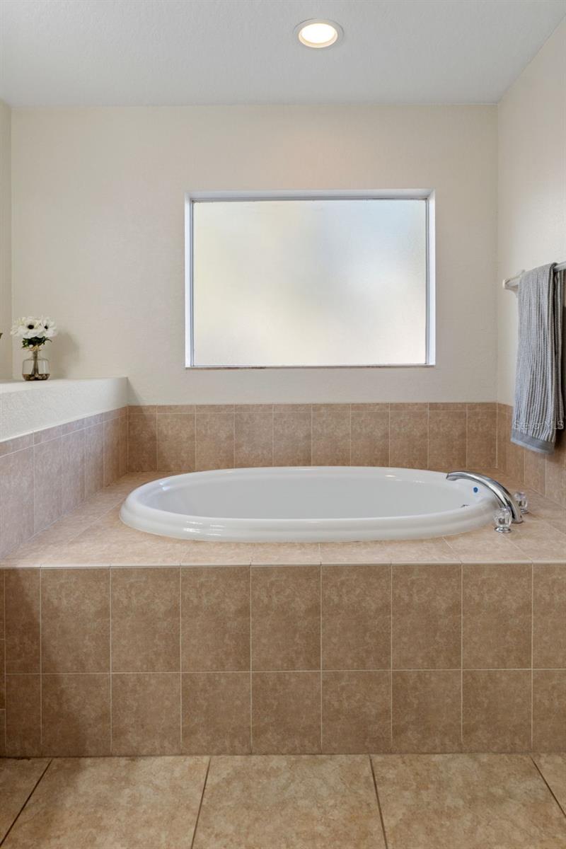 12499 CONVENT GARDEN RD, BROOKSVILLE, FL, 34613