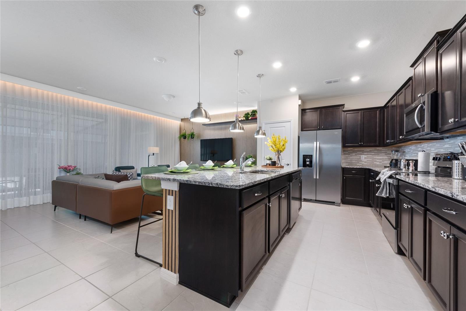 4322 LANA AVE, DAVENPORT, FL, 33897