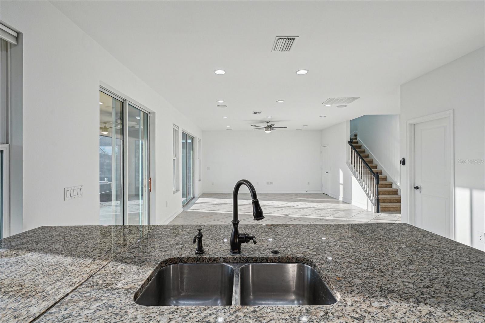4556 PENSFORD CT, WESLEY CHAPEL, FL, 33543