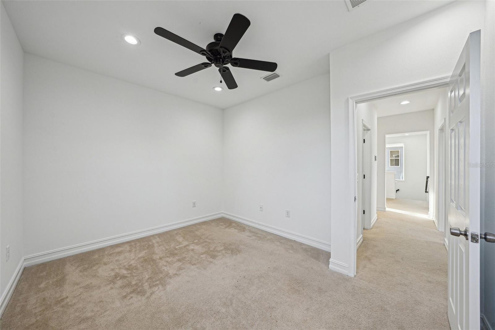 4556 PENSFORD CT, WESLEY CHAPEL, FL, 33543