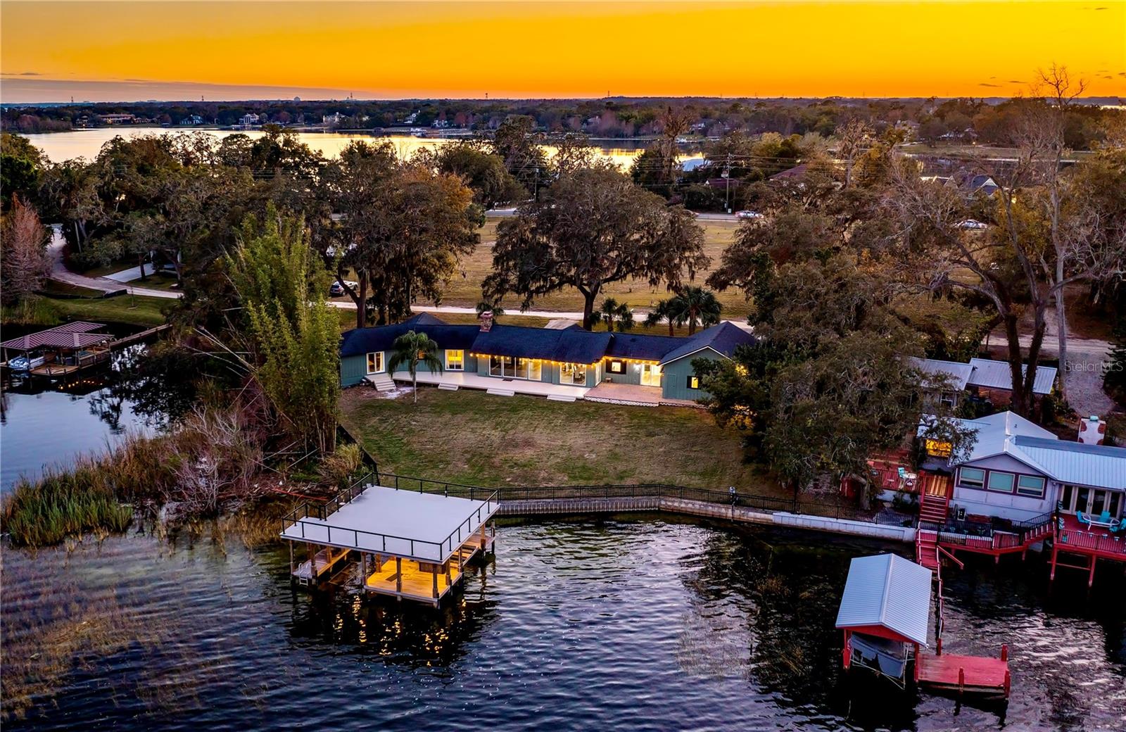 647 RIDGEWOOD DR, WINDERMERE, FL, 34786