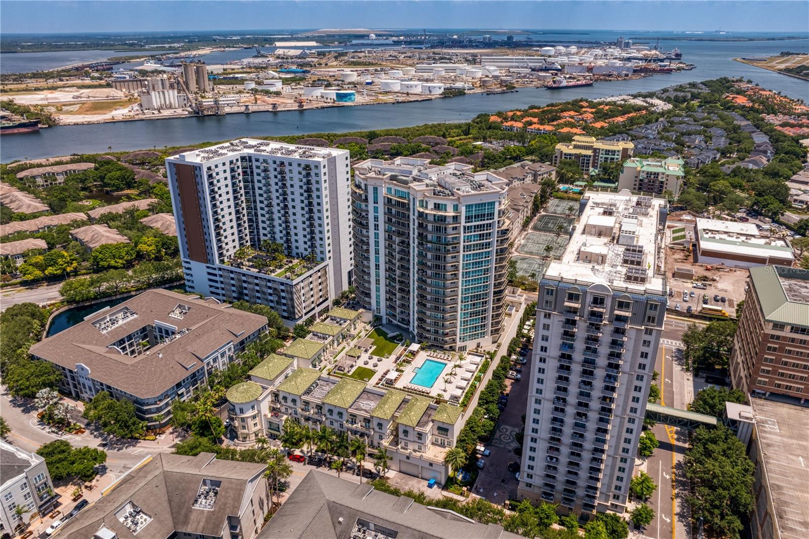 450 KNIGHTS RUN AVE #1102, TAMPA, FL, 33602
