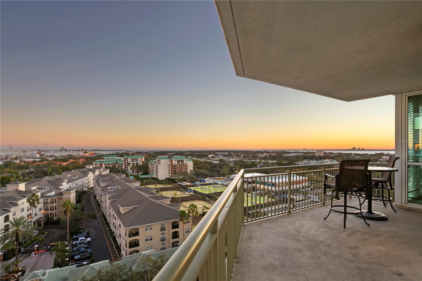 450 KNIGHTS RUN AVE #1102, TAMPA, FL, 33602