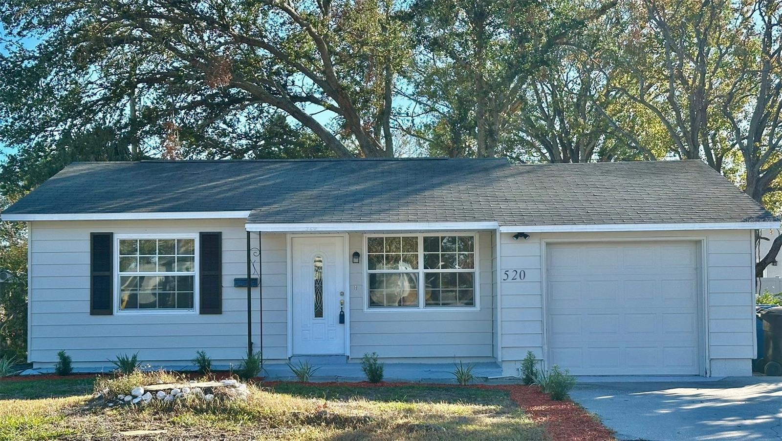 520 FREEPORT AVE N, ST PETERSBURG, FL, 33702