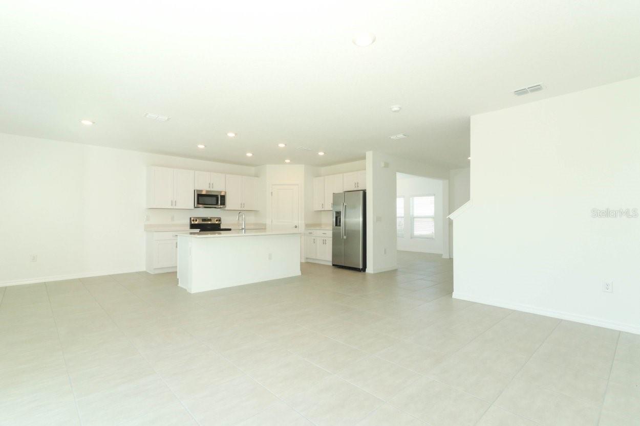 2014 BABBLING BROOK BLVD, AUBURNDALE, FL, 33823