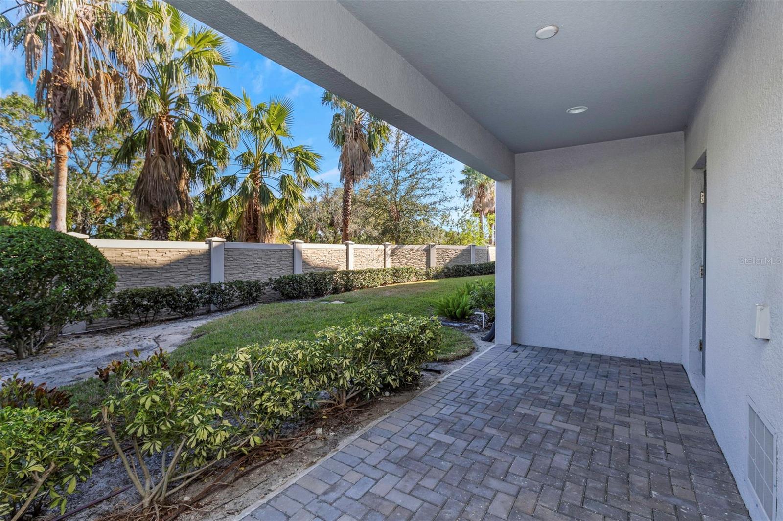 4069 ROCKY SHORES DR, TAMPA, FL, 33634