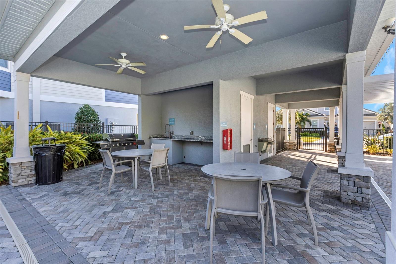 4069 ROCKY SHORES DR, TAMPA, FL, 33634