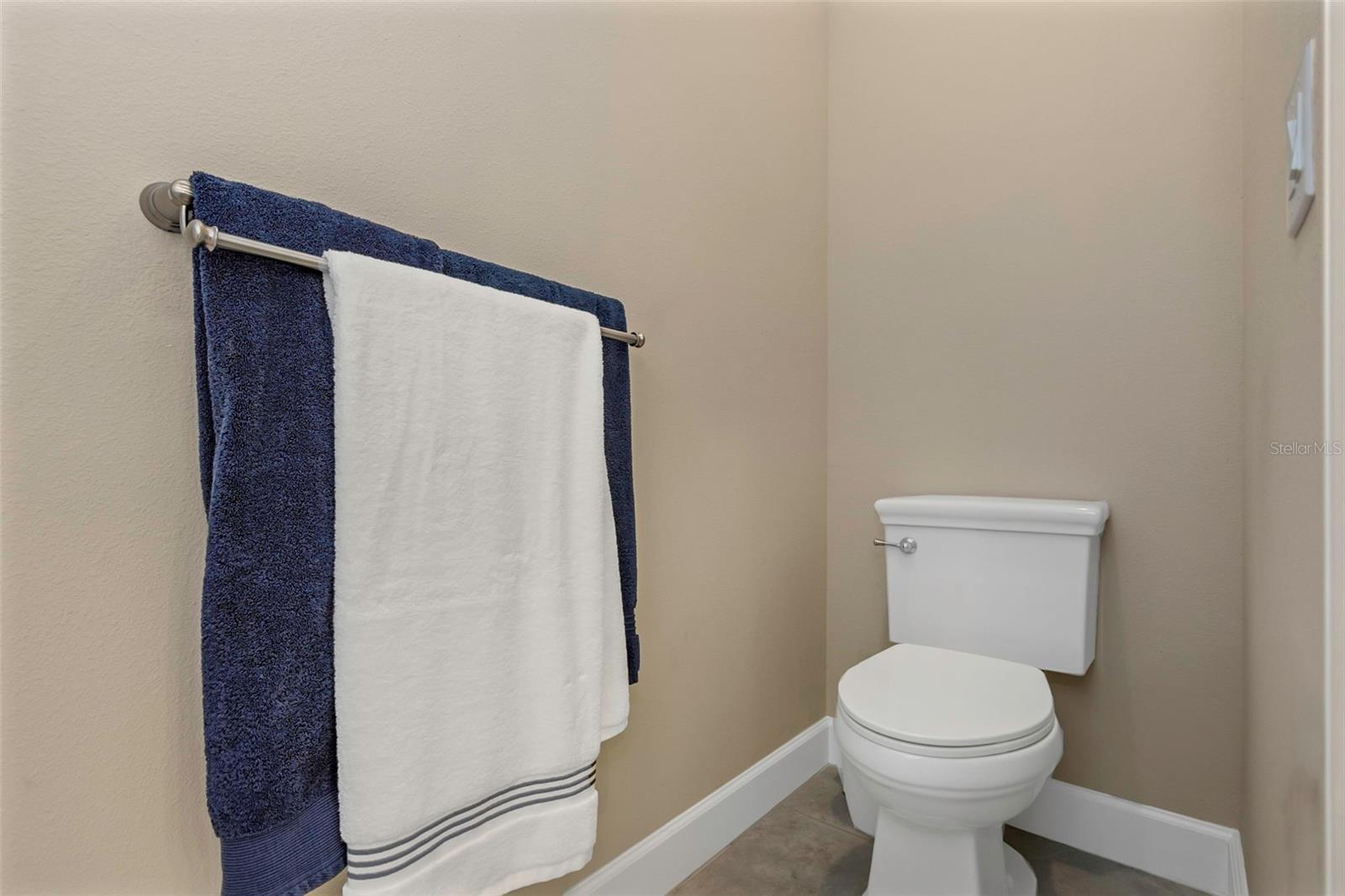 4069 ROCKY SHORES DR, TAMPA, FL, 33634