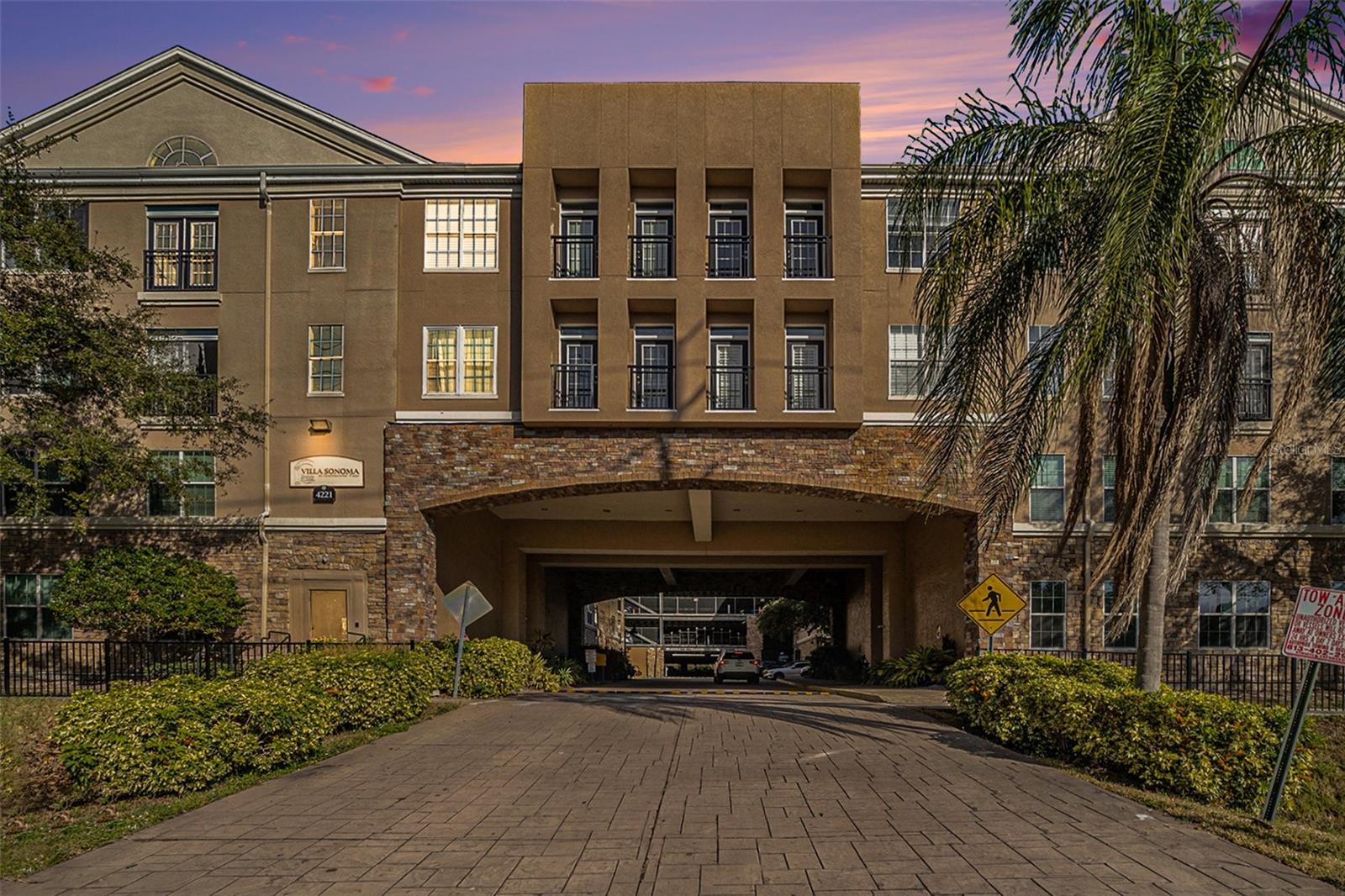 Stately approach to building