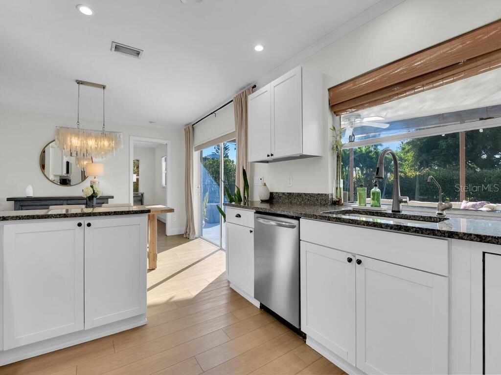 5533 AMOROSO DR, FORT MYERS, FL, 33919