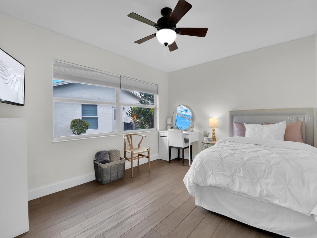 5533 AMOROSO DR, FORT MYERS, FL, 33919