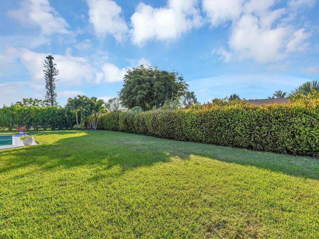 5533 AMOROSO DR, FORT MYERS, FL, 33919
