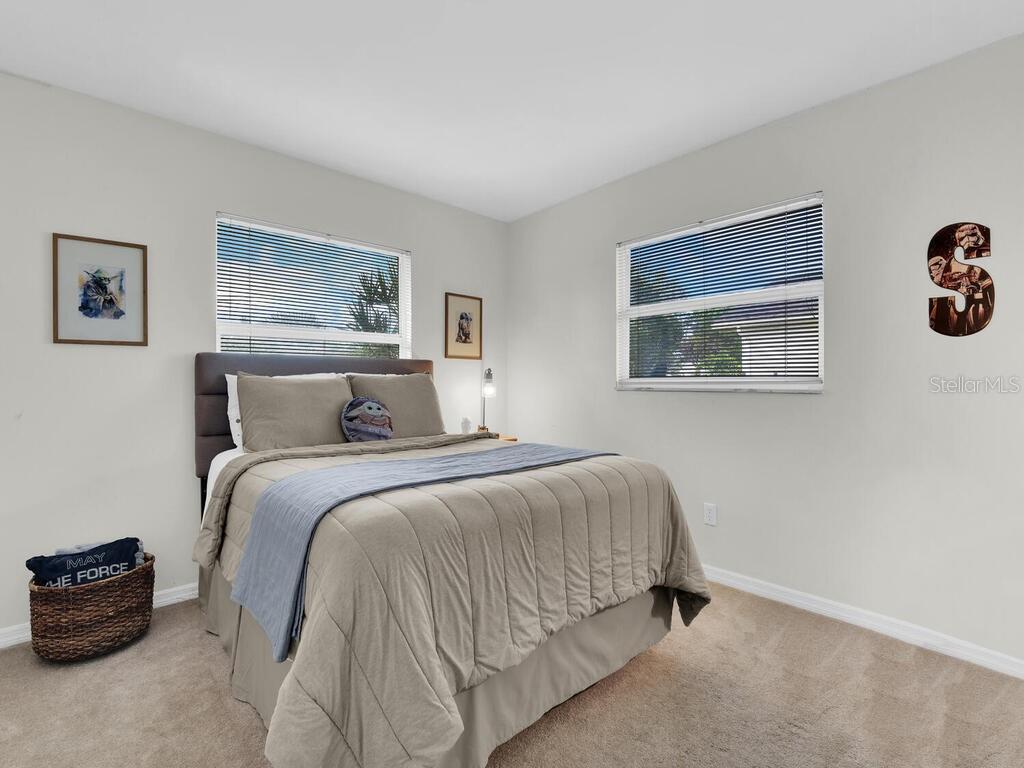 5533 AMOROSO DR, FORT MYERS, FL, 33919