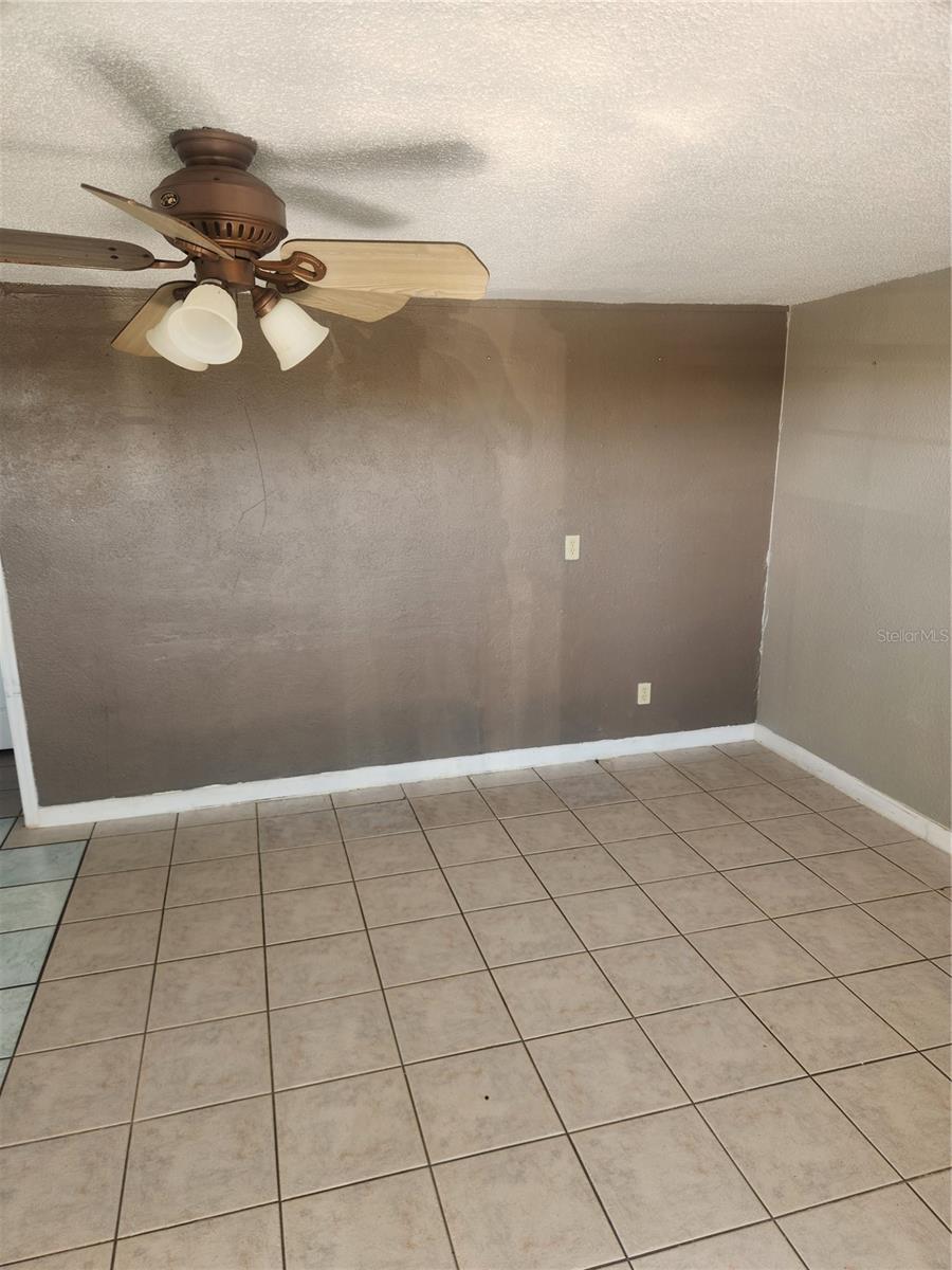 2021 PENNSYLVANIA AVE #4, ENGLEWOOD, FL, 34224