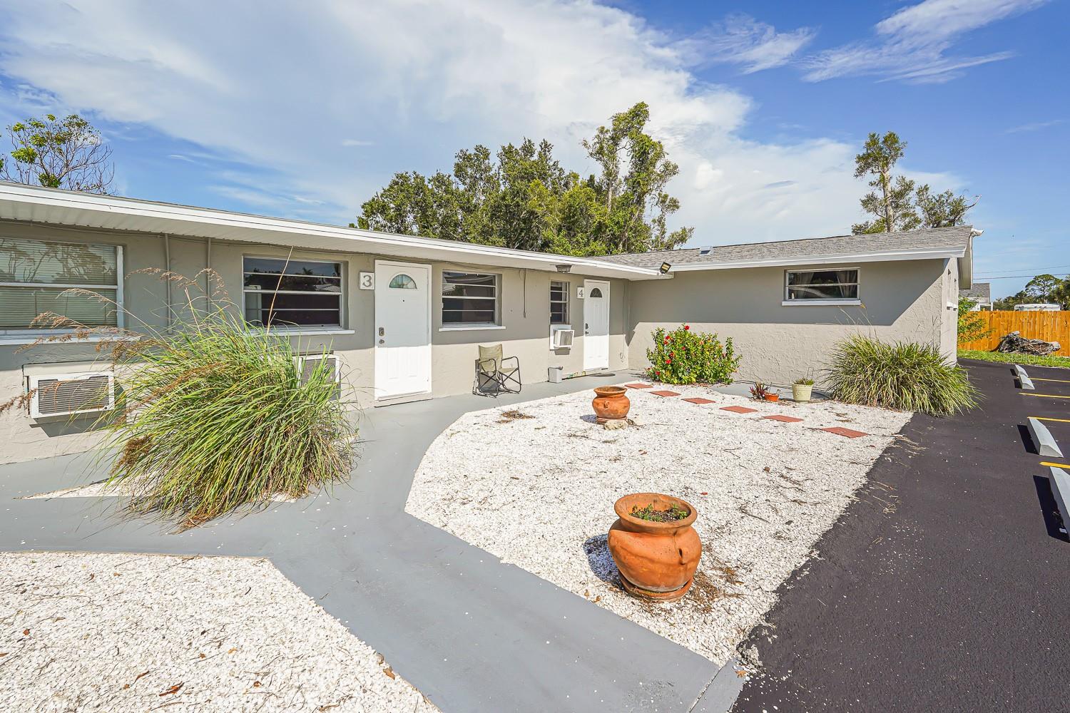 2021 PENNSYLVANIA AVE #4, ENGLEWOOD, FL, 34224