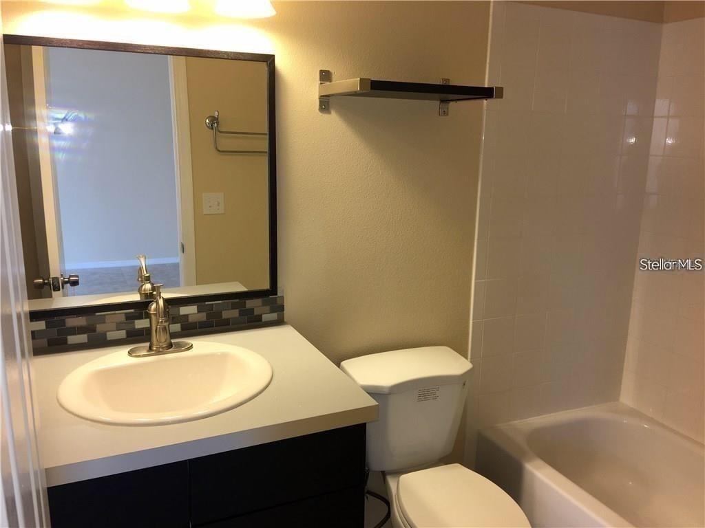 2572 WOODGATE BLVD #202, ORLANDO, FL, 32822