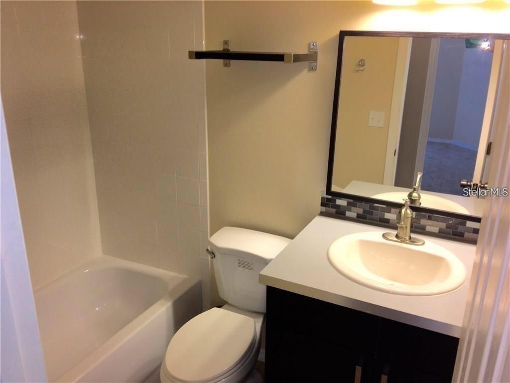 2572 WOODGATE BLVD #202, ORLANDO, FL, 32822
