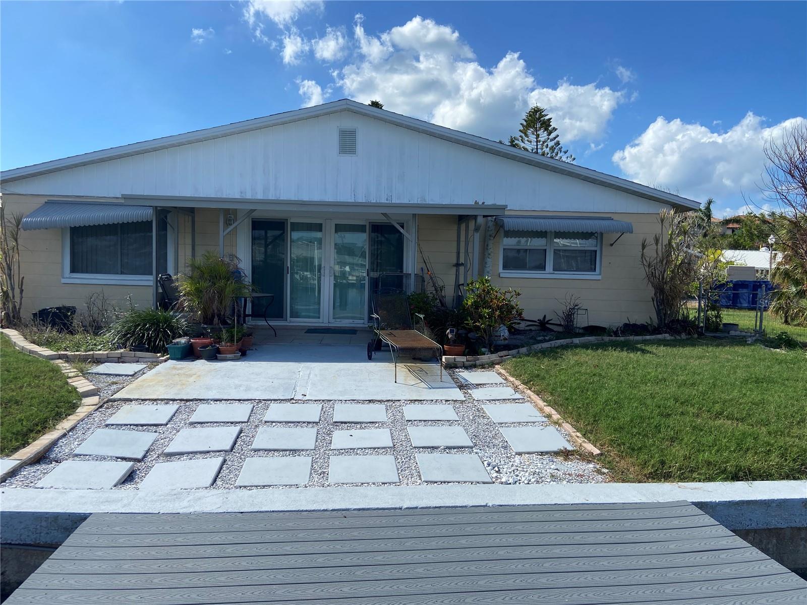 17613 1ST ST E, REDINGTON SHORES, FL, 33708