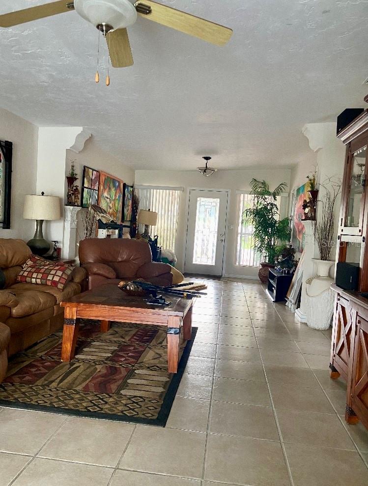 17613 1ST ST E, REDINGTON SHORES, FL, 33708