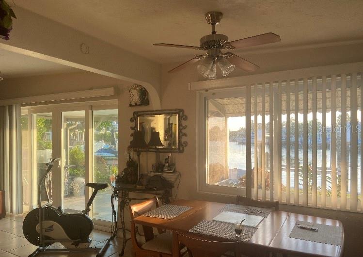 17613 1ST ST E, REDINGTON SHORES, FL, 33708