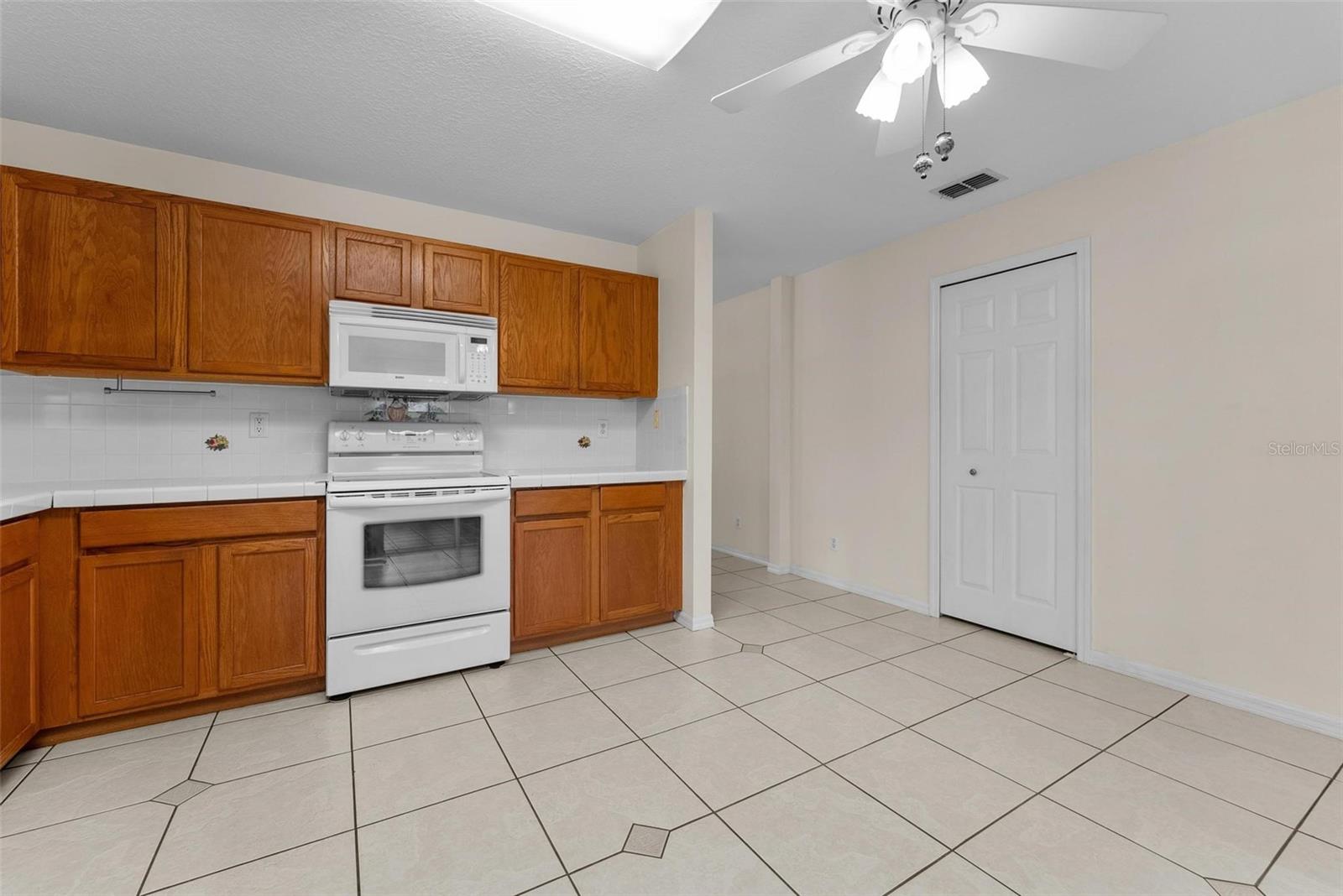 1511 WHOOPING DR, GROVELAND, FL, 34736
