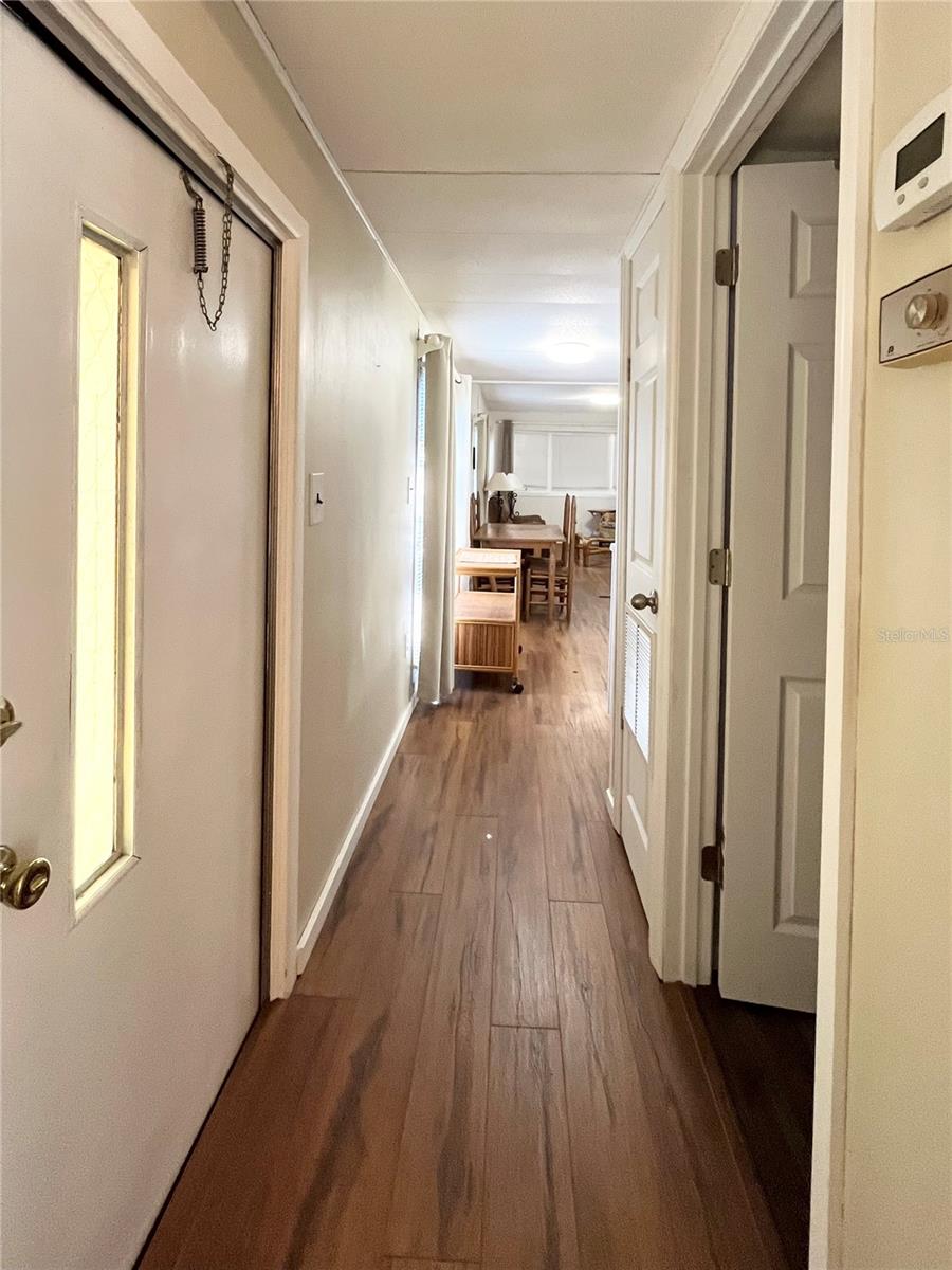 103 OAKWOOD BLVD, SARASOTA, FL, 34237