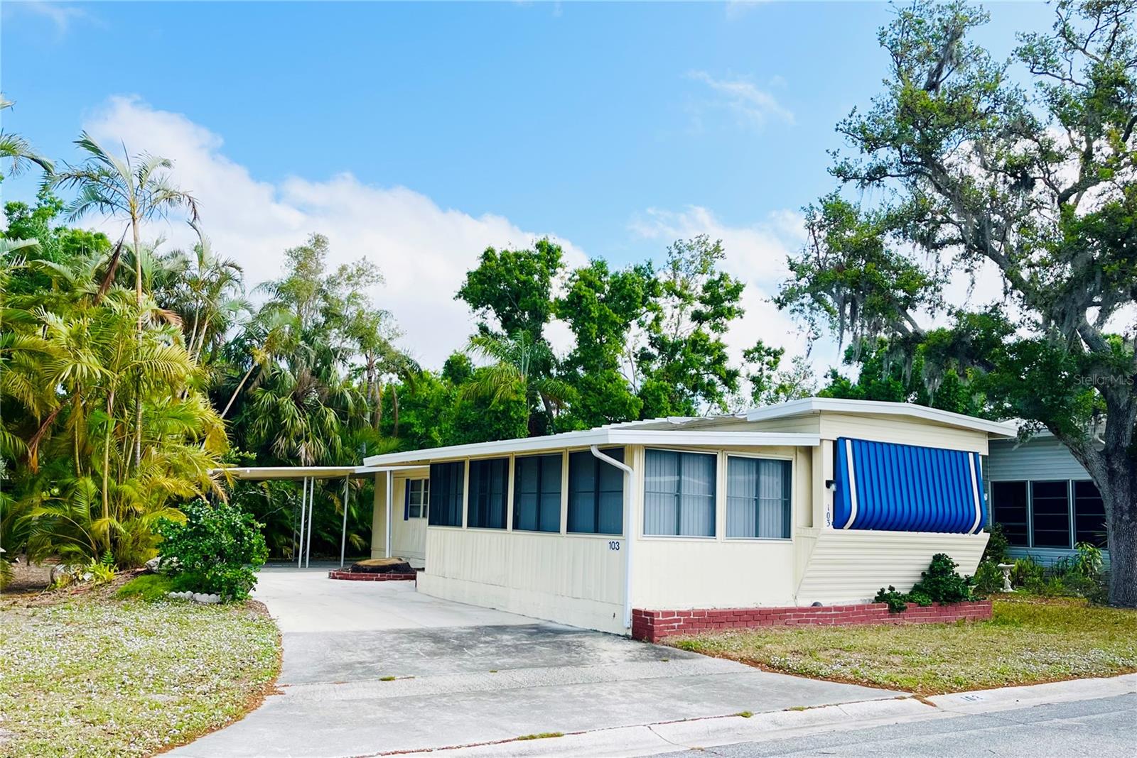 103 OAKWOOD BLVD, SARASOTA, FL, 34237