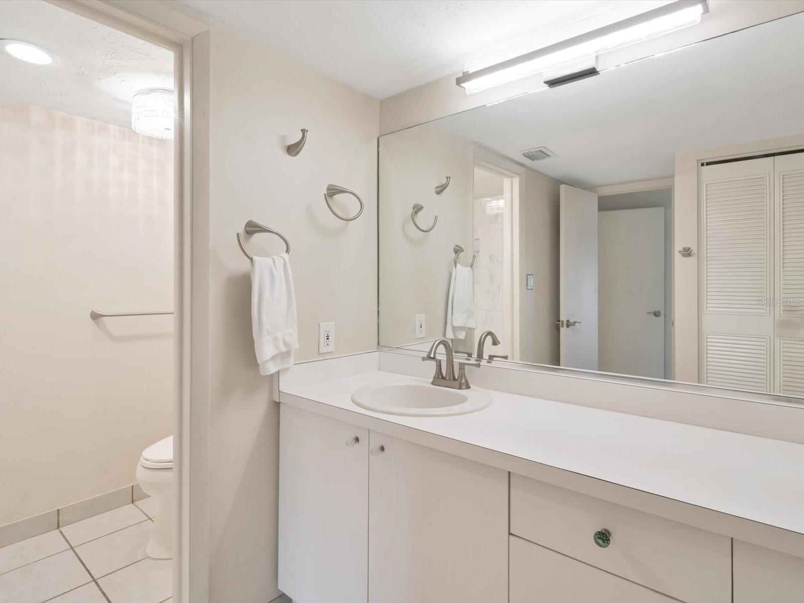 4540 GULF OF MEXICO DR #204, LONGBOAT KEY, FL, 34228