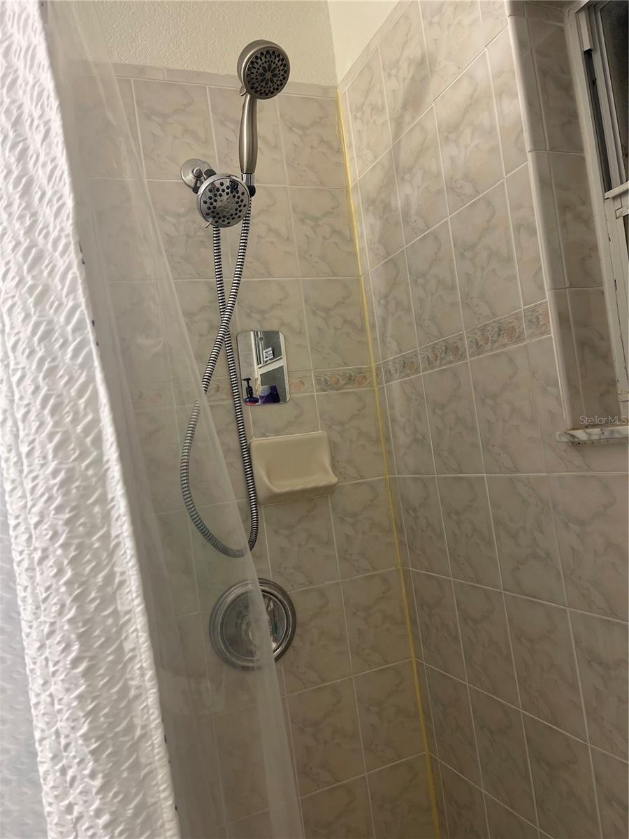 654 JAGUAR CT, KISSIMMEE, FL, 34759