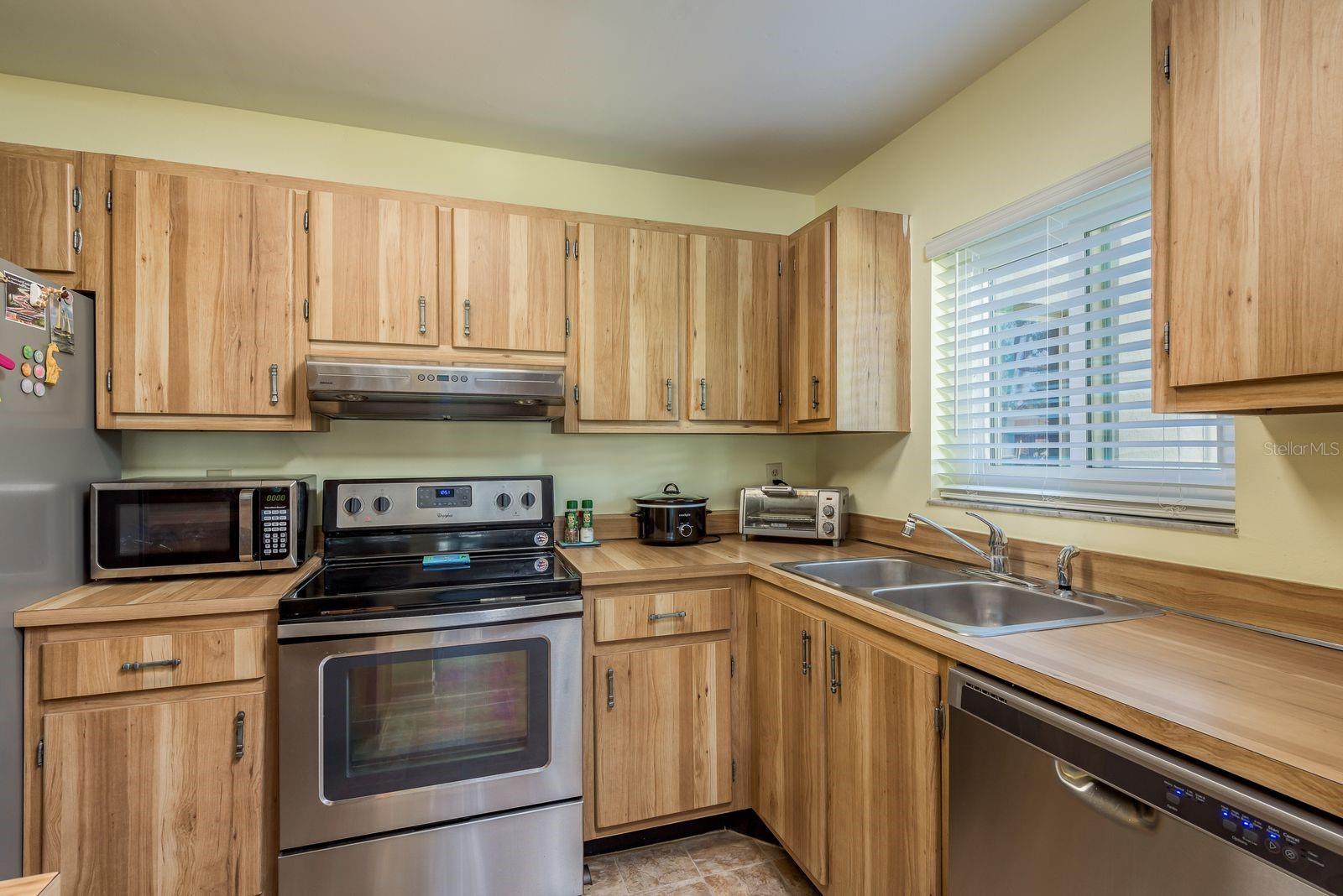 1843 BOUGH AVE #A, CLEARWATER, FL, 33760