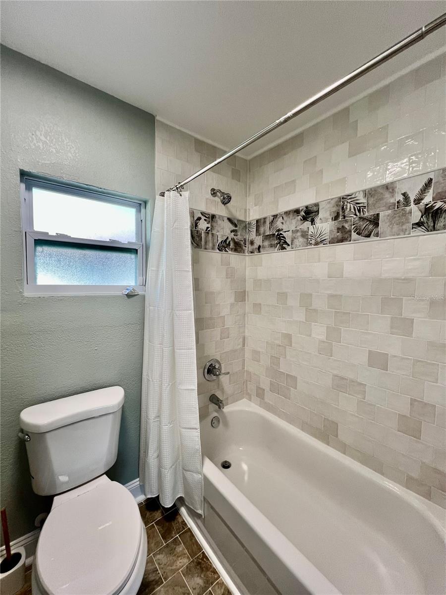 5907 N OLA AVE, TAMPA, FL, 33604