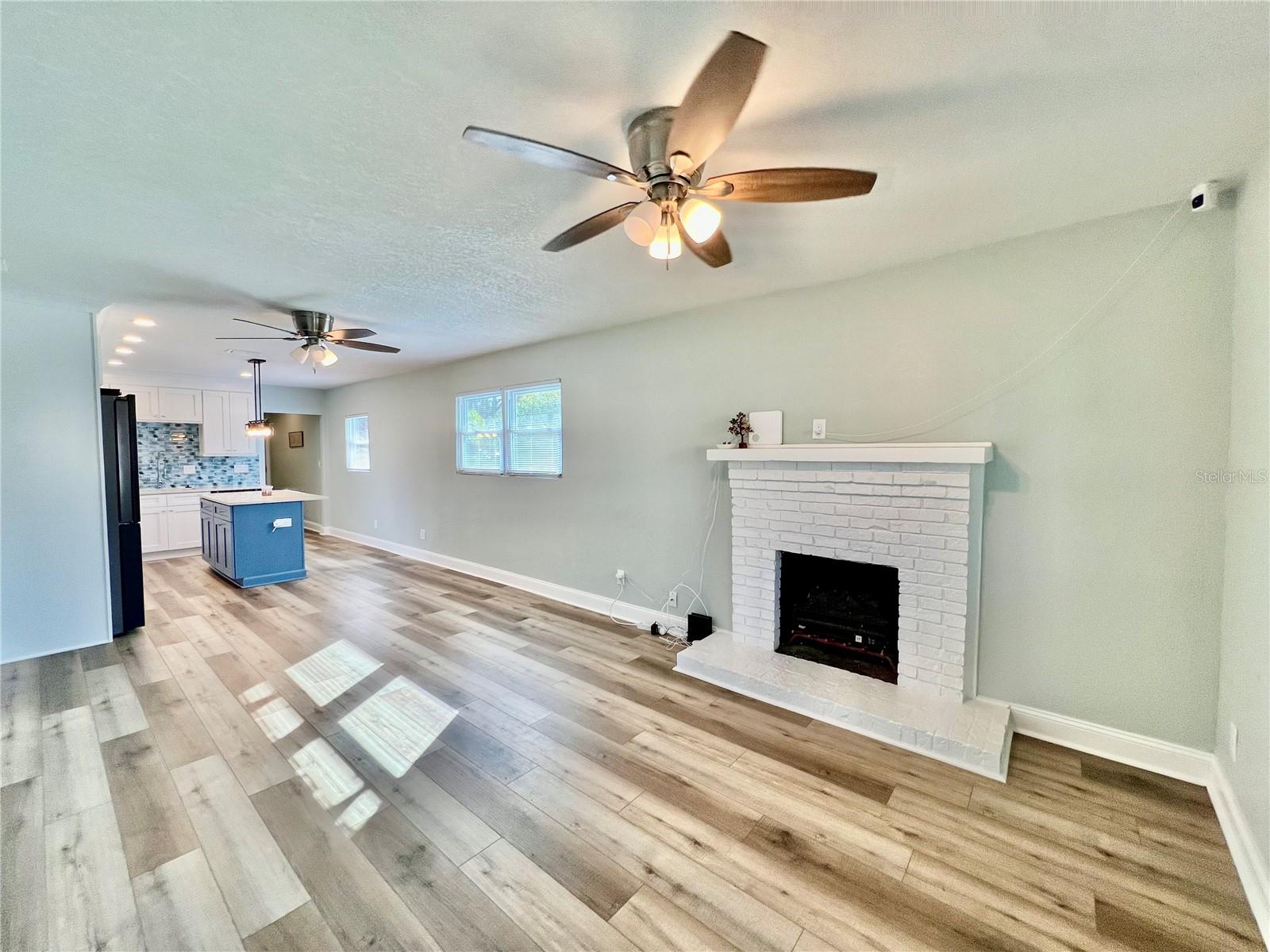 5907 N OLA AVE, TAMPA, FL, 33604