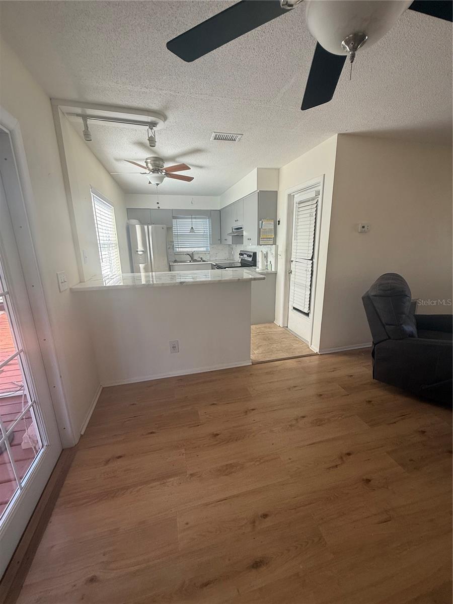 10838 87TH AVE, SEMINOLE, FL, 33772