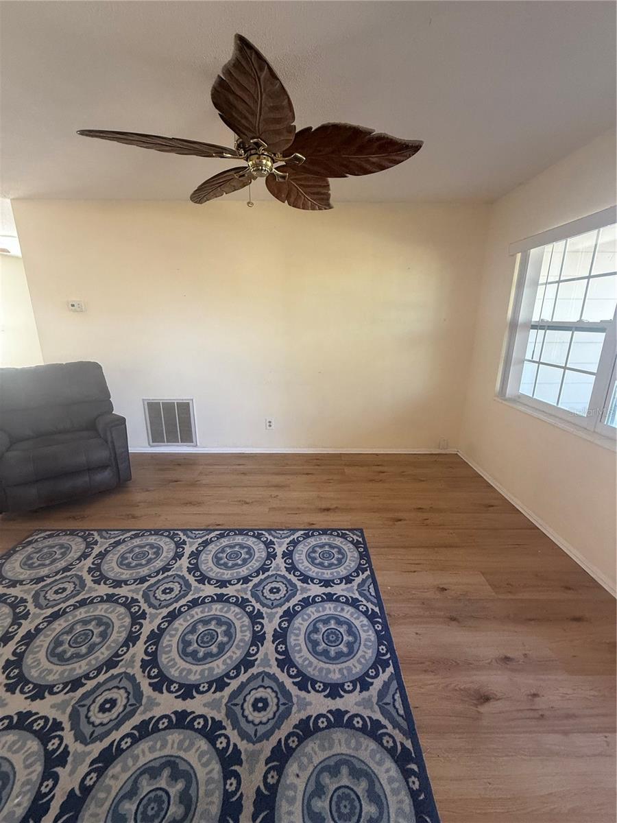 10838 87TH AVE, SEMINOLE, FL, 33772