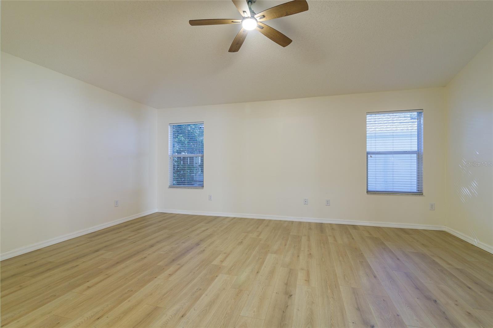 17066 SE 93RD YONDEL CIR, THE VILLAGES, FL, 32162