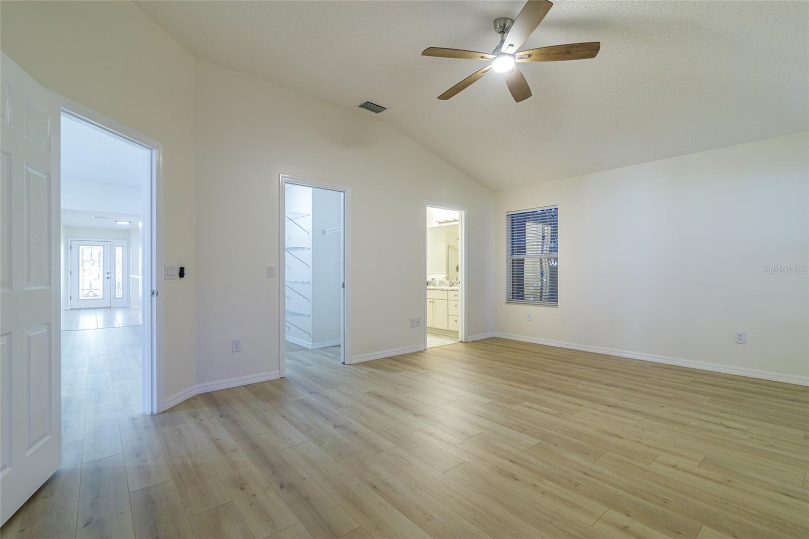 17066 SE 93RD YONDEL CIR, THE VILLAGES, FL, 32162