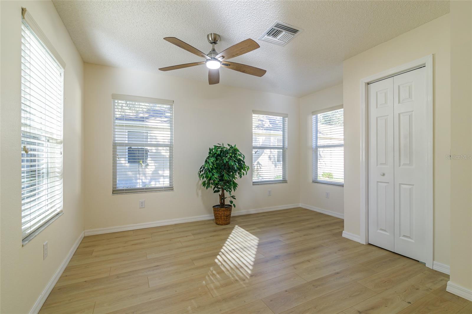 17066 SE 93RD YONDEL CIR, THE VILLAGES, FL, 32162