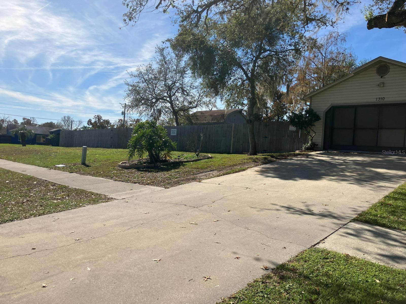 1310 HUMPHREY BLVD, DELTONA, FL, 32738