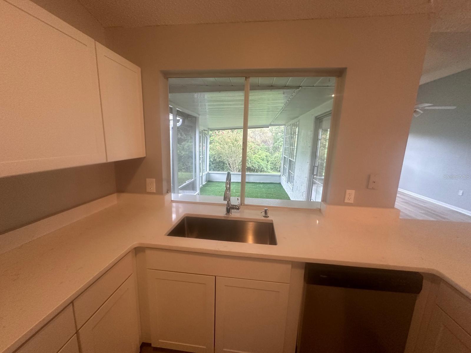 601 LELAND DR, DELTONA, FL, 32725