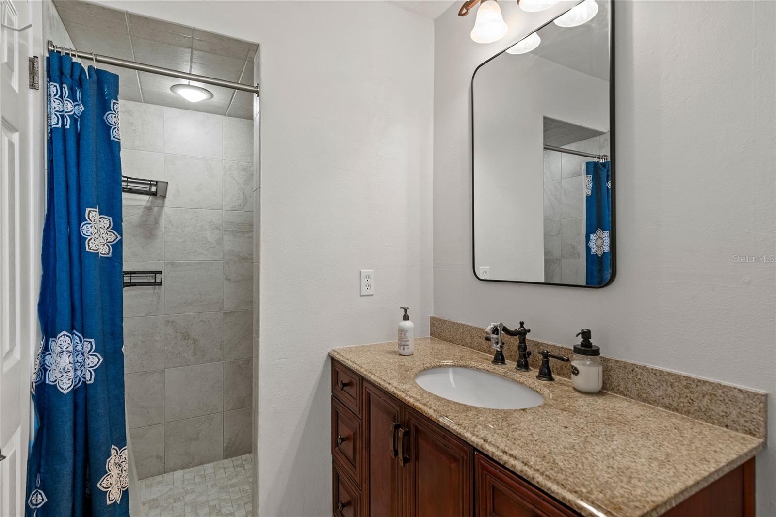 3205 CAULFIELD ST, APOPKA, FL, 32703