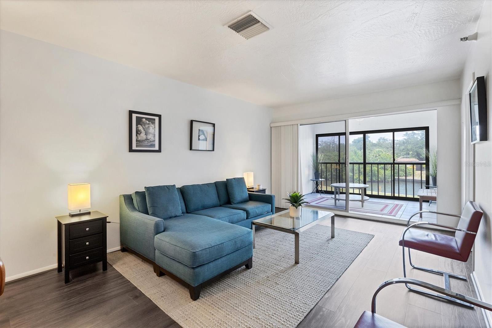 2124 N TAMIAMI TRL #103, SARASOTA, FL, 34234