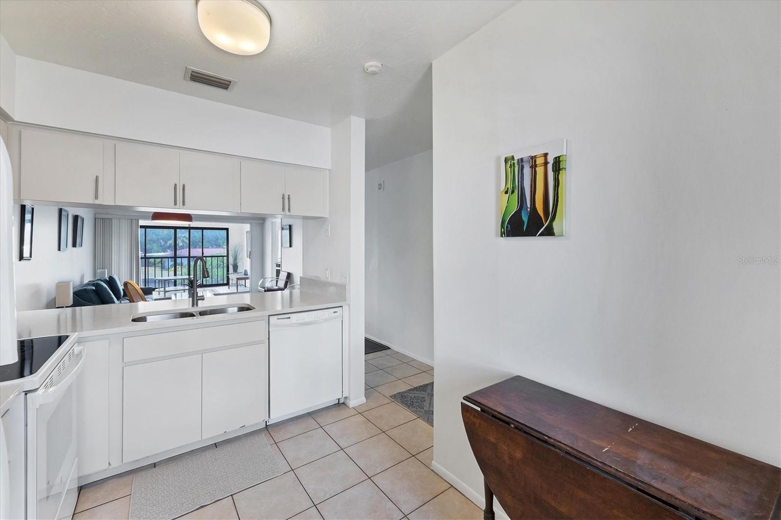 2124 N TAMIAMI TRL #103, SARASOTA, FL, 34234
