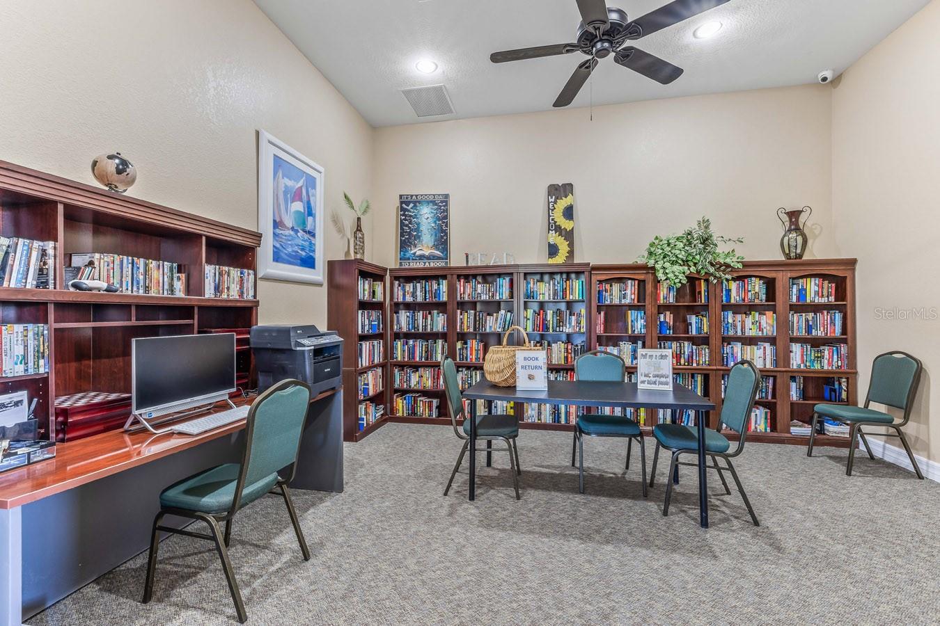2051 ROYAL TERN CIR, PUNTA GORDA, FL, 33983