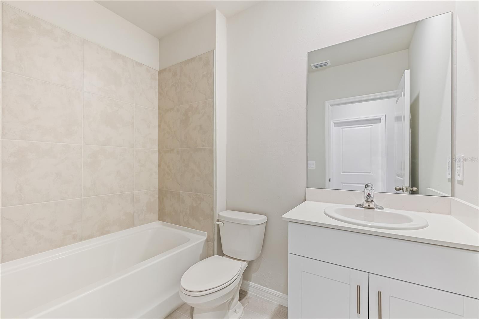 2051 ROYAL TERN CIR, PUNTA GORDA, FL, 33983
