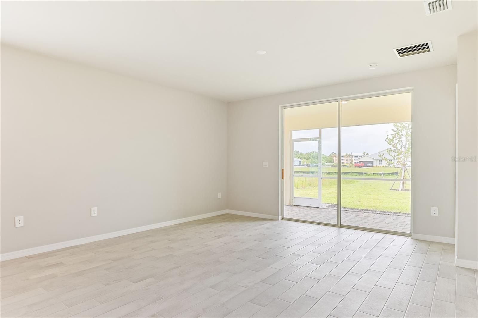 2051 ROYAL TERN CIR, PUNTA GORDA, FL, 33983