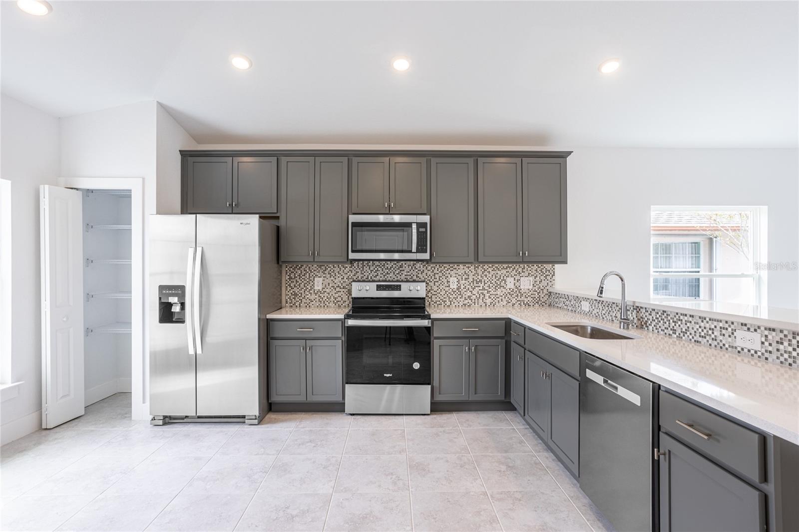 479 WINWOOD CT, PORT CHARLOTTE, FL, 33954