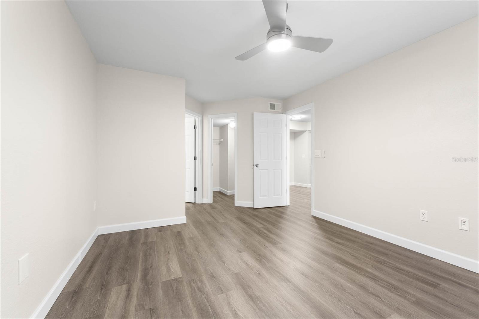 3034 PARKWAY BLVD #204, KISSIMMEE, FL, 34747