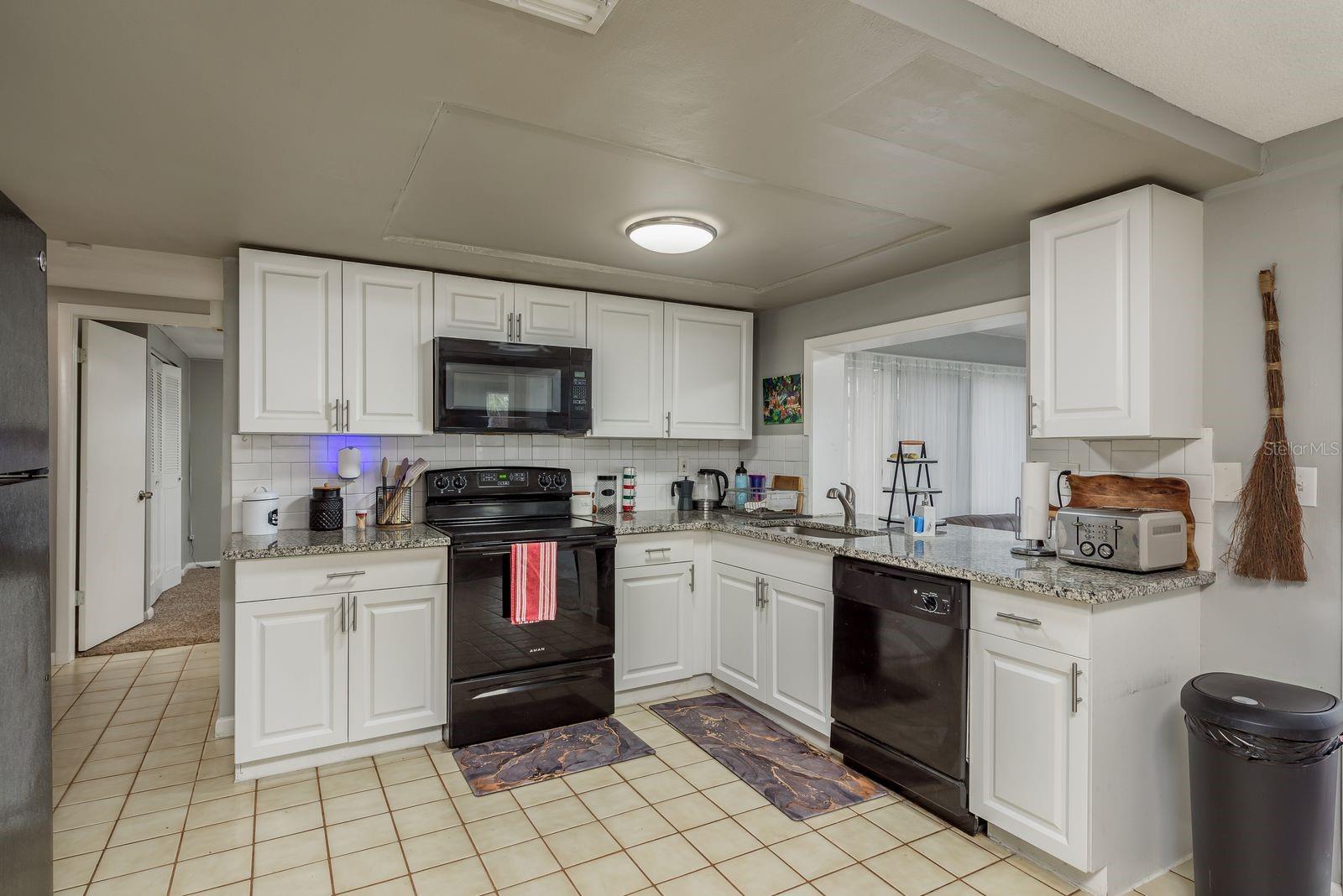 7145 FAIRFAX DR, PORT RICHEY, FL, 34668