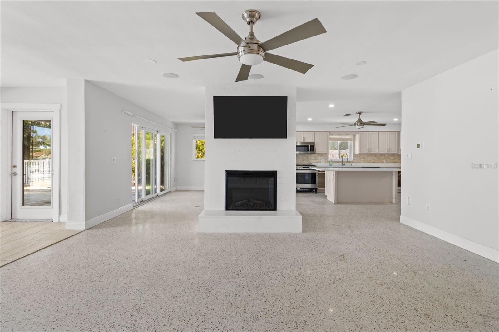 602 FLAMINGO DR, MADEIRA BEACH, FL, 33708