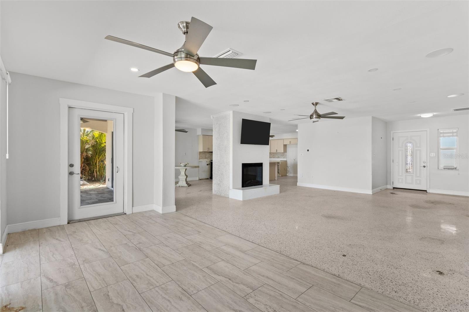 602 FLAMINGO DR, MADEIRA BEACH, FL, 33708